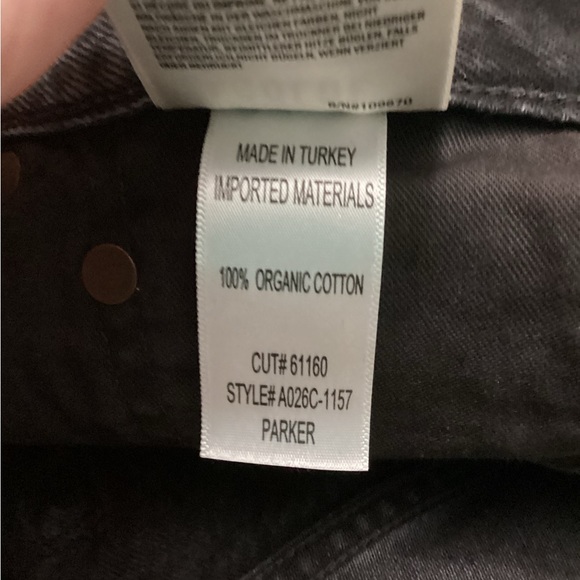 Black Parker Short - Picture 8 of 8